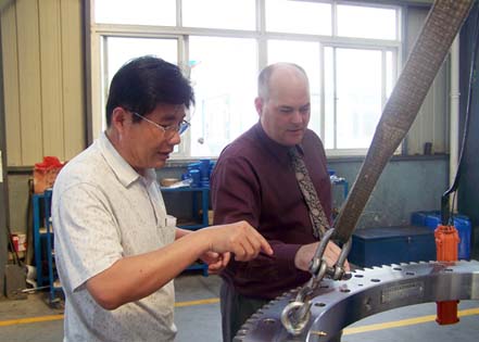 5月8日美國(guó)客商來(lái)我司參觀考察！