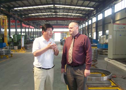 5月8日美國(guó)客商來(lái)我司參觀考察！