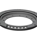 使用回轉(zhuǎn)支承方法